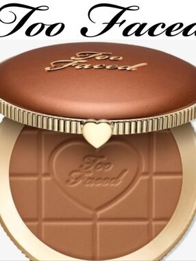 Too Faced Soleil Long-Wear Matte Bronzer